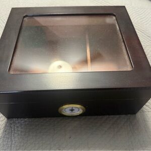 MANTELLO Cigars Humidor Glass Top Cedar Lined Cigar Box Up To 50 Cigars